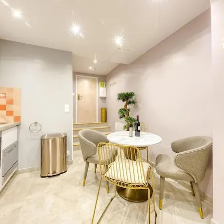 Elysee Prestige Apartmán *